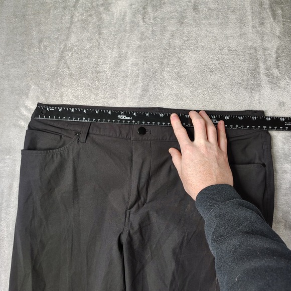 Lululemon ABC Warpstreme Pants Men's 36x32 Black Slim Fit 5 Pocket Church Preppy - Picture 11 of 16